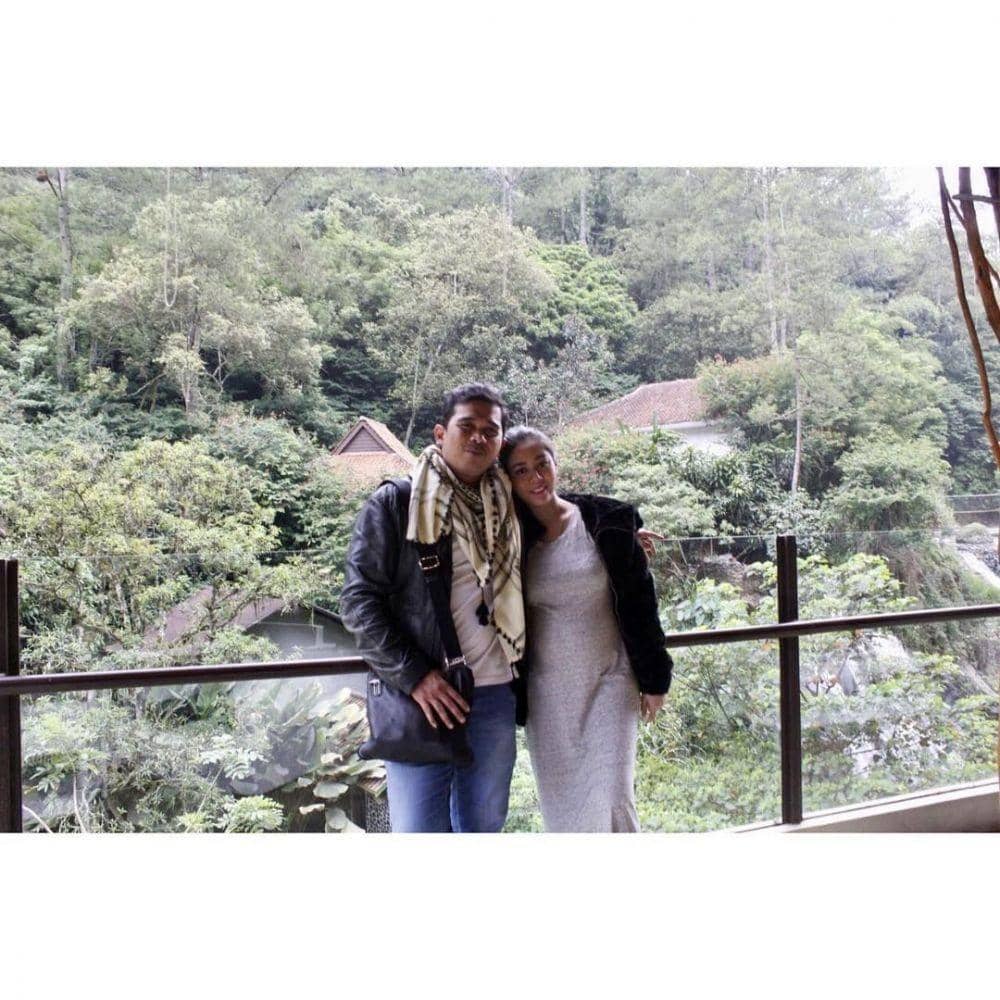 instagram.com/saphira_indah