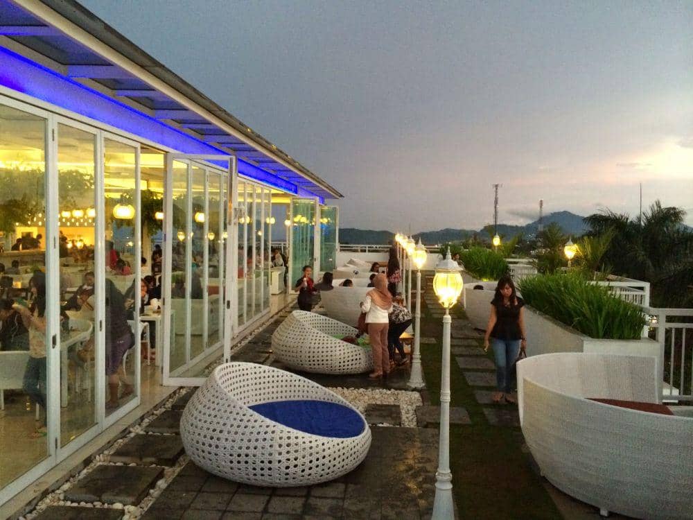 delindanathania.blogspot.com