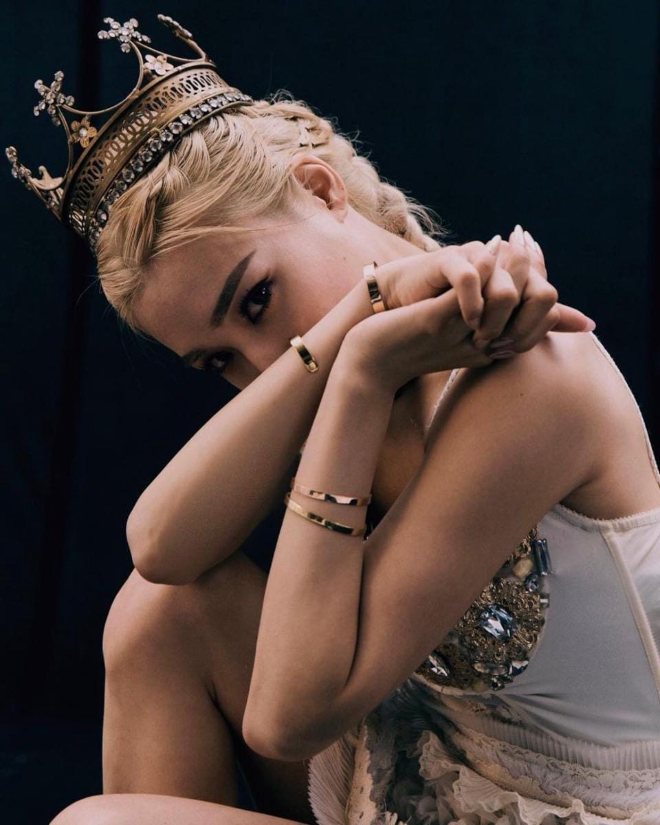 Instagram.com/tiffanyyoungofficial