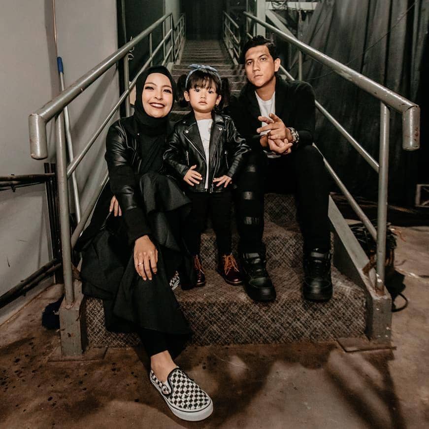 instagram.com/tantrisyalindri