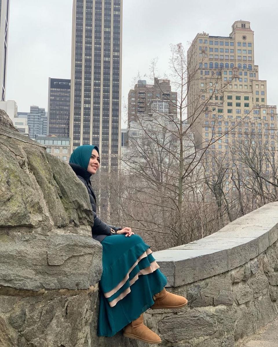 Instagram.com/kartikaputriworld