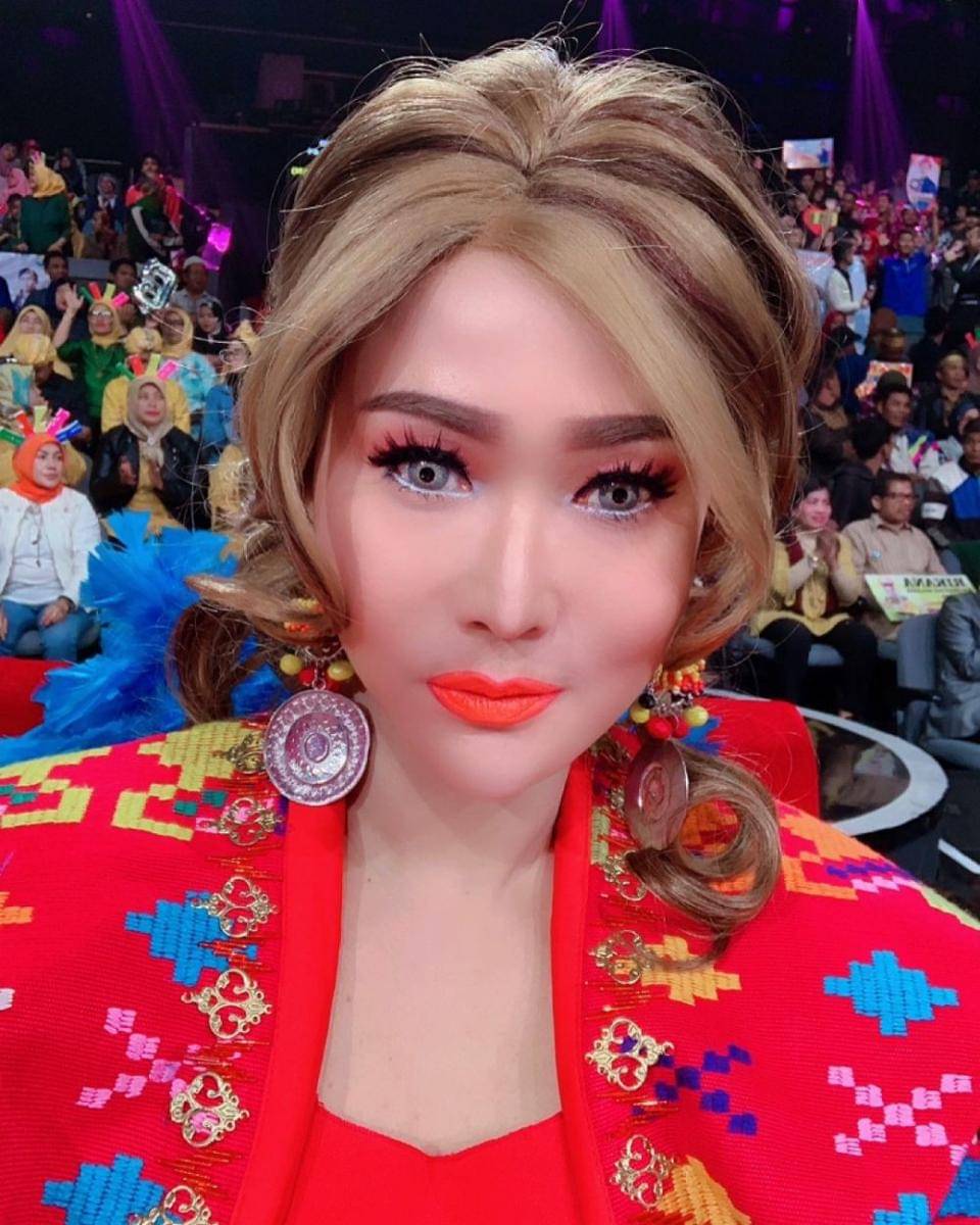 instagram.com/inul.d