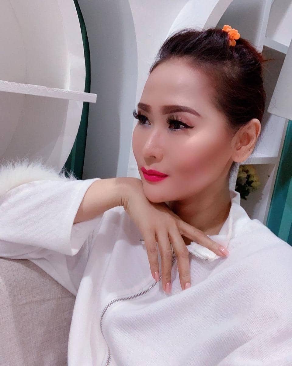 instagram.com/inul.d