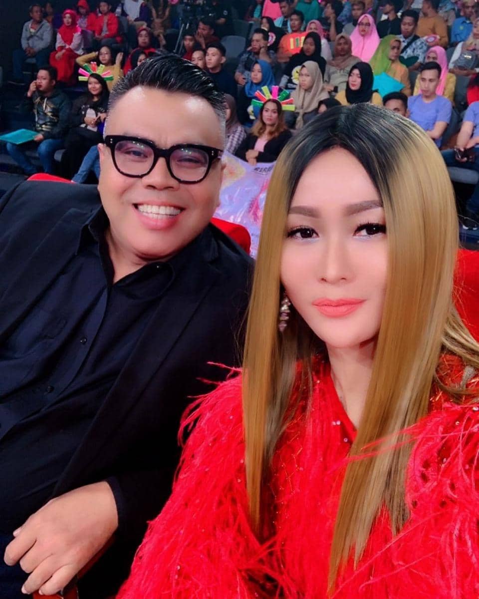 instagram.com/inul.d