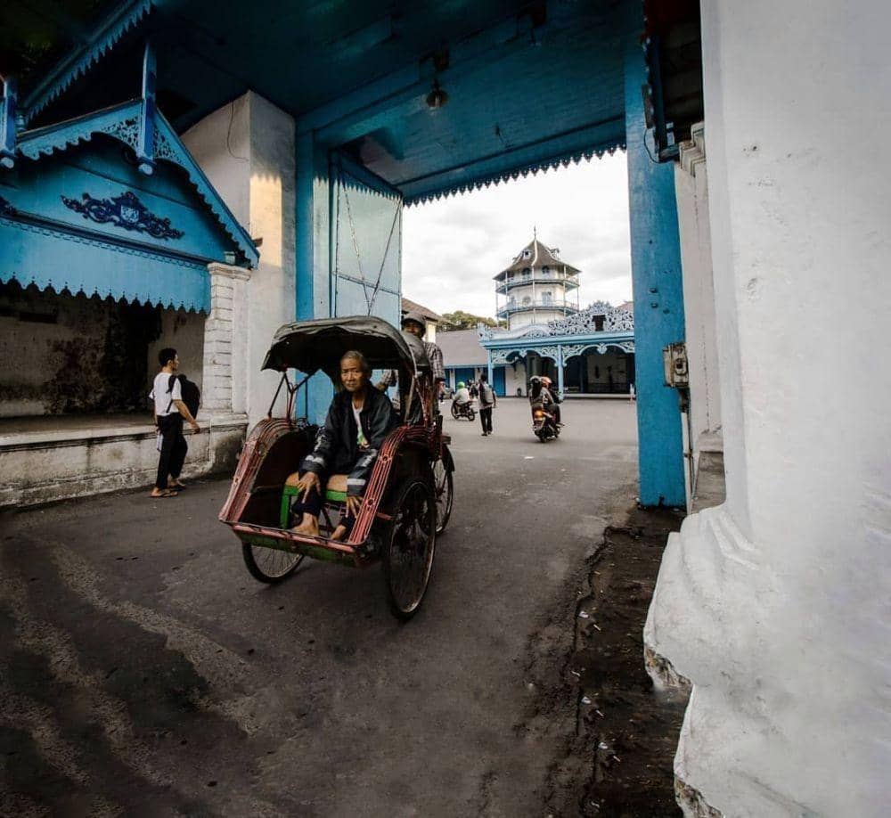 instagram.com/1st_fshl