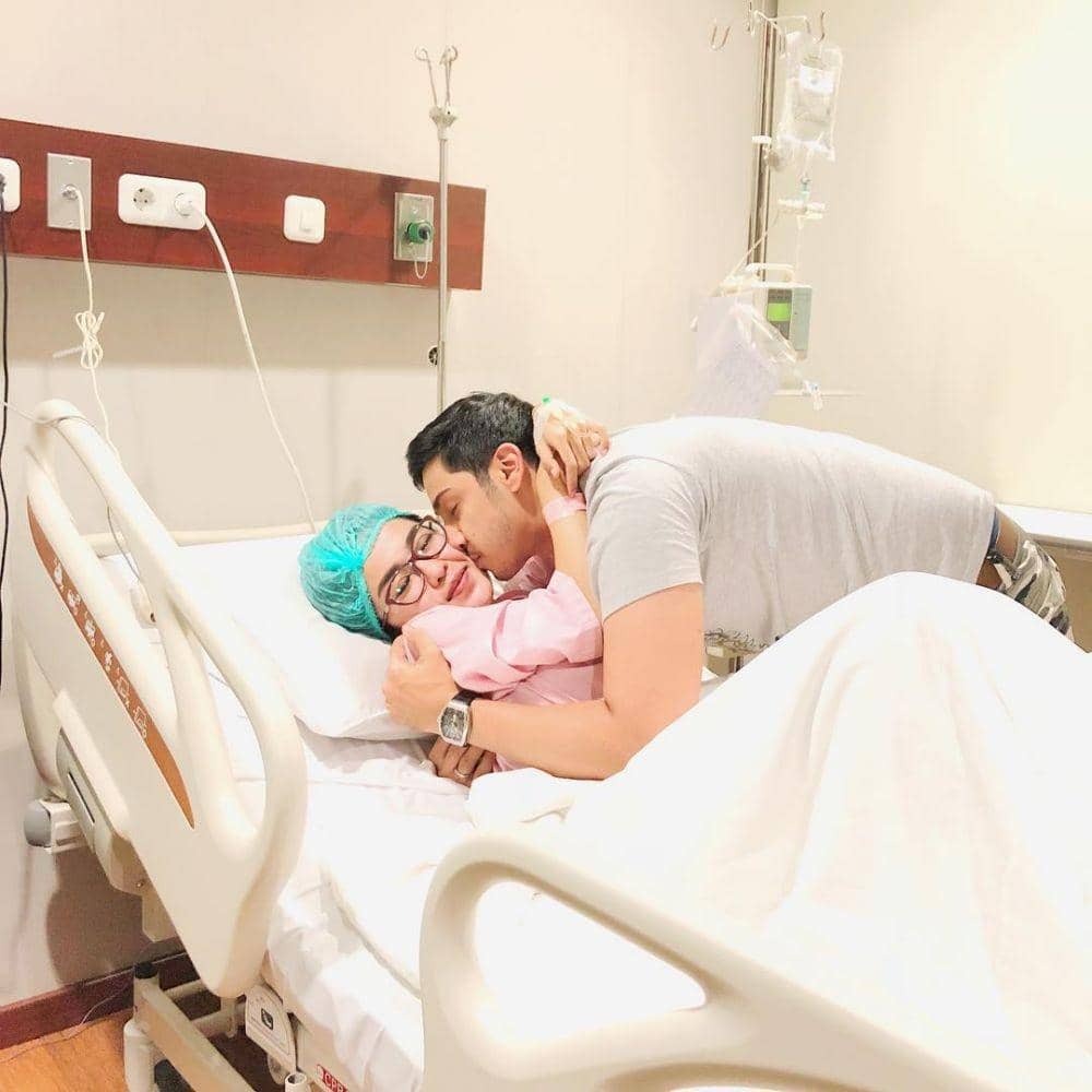 instagram.com/medinazein/