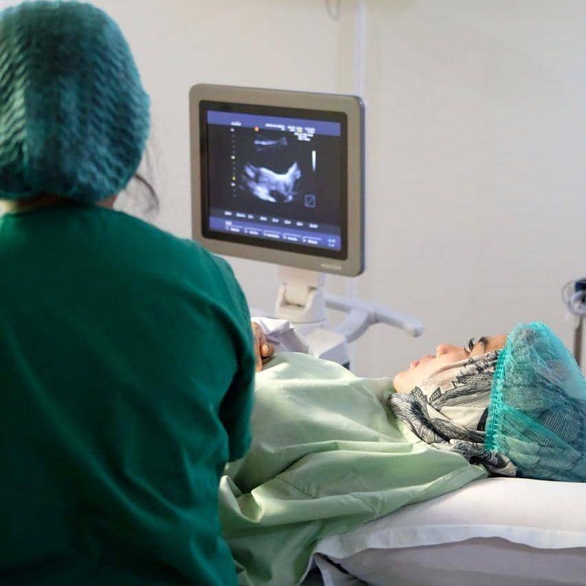 instagram.com/medinazein/