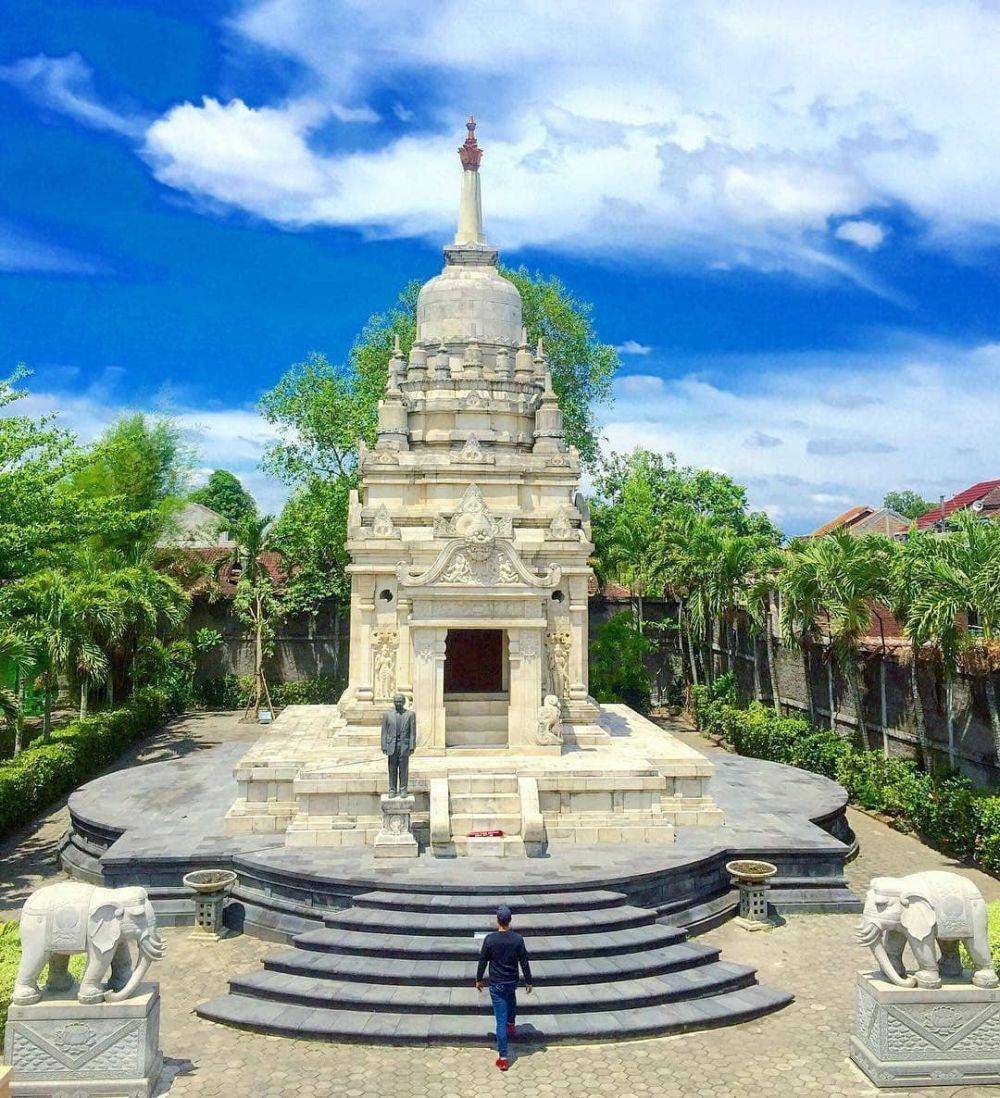 instagram.com/aristiawan_putra