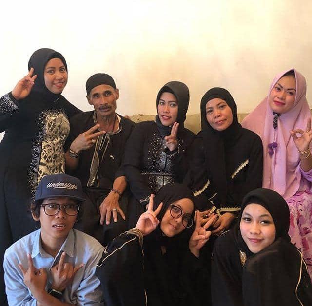 instagram.com/da4_putri03