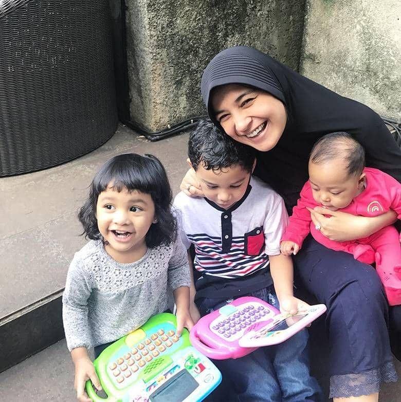 instagram.com/shireensungkar/