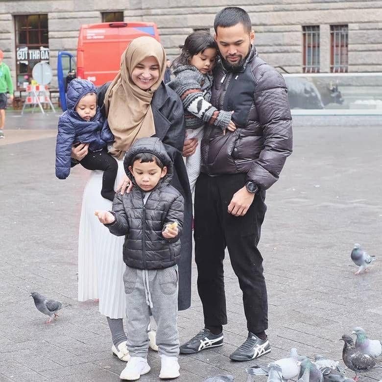 instagram.com/shireensungkar/