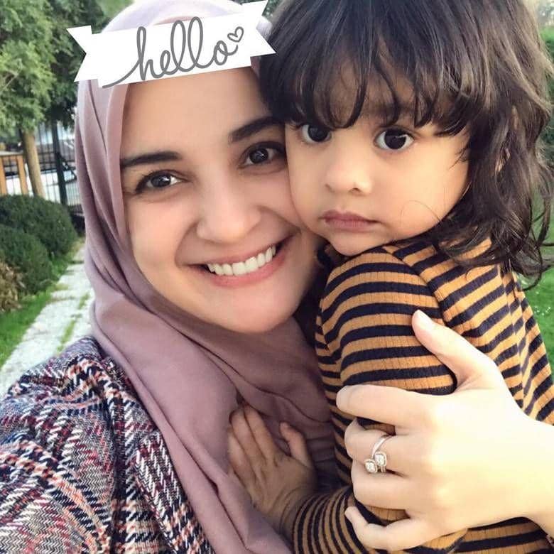 instagram.com/shireensungkar/