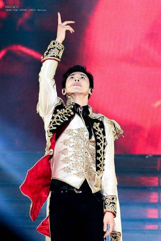 Twitter.com/Hyeooong