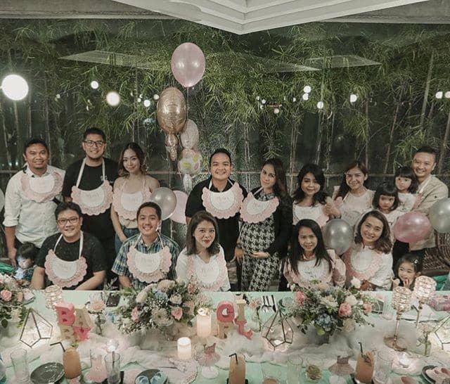 instagram.com/therealmomogeisha