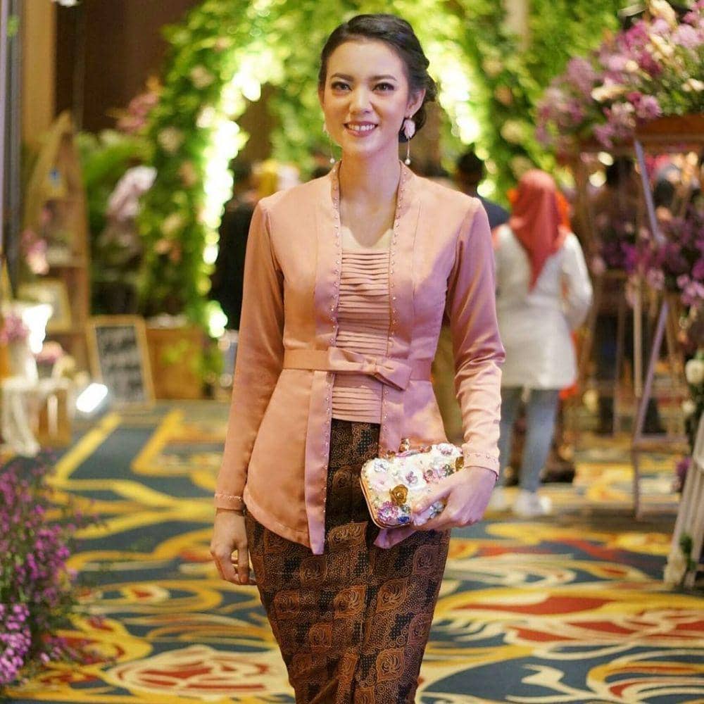 instagram.com/rianarizki