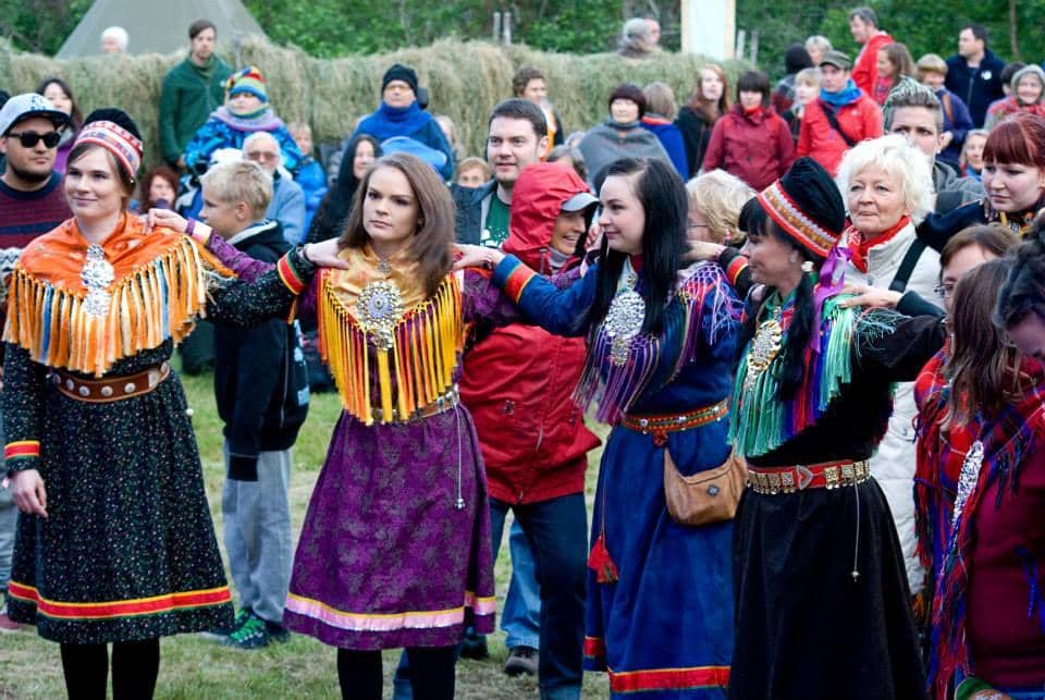 bordercrossingsblog.blogspot.com