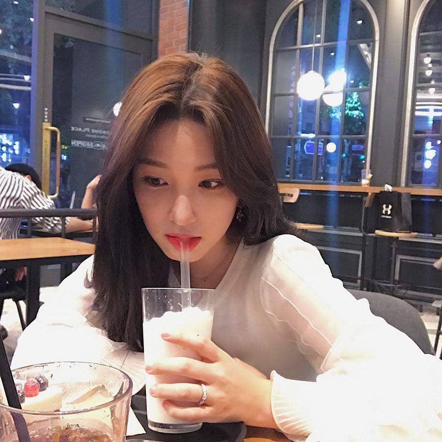 instagram.com/yul._.hee