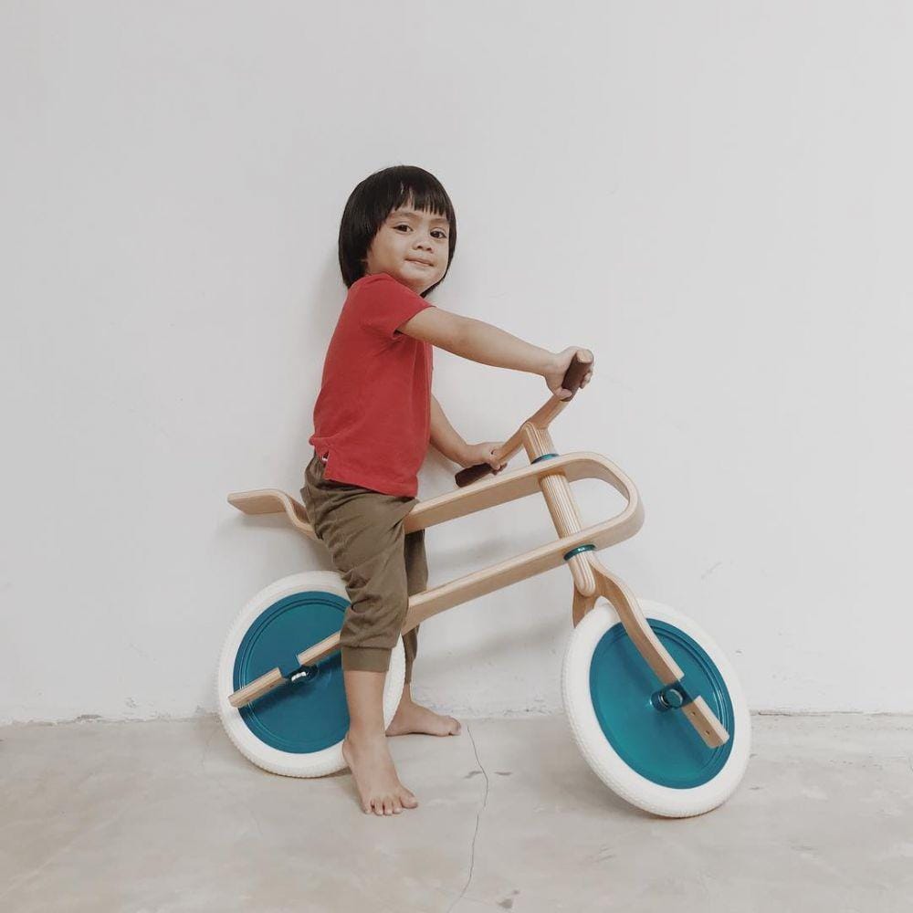 Instagram.com/ayudiac