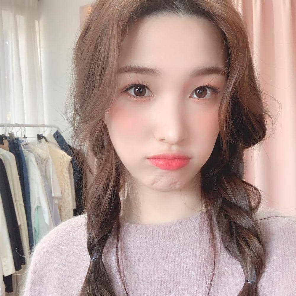 instagram.com/yul._.hee