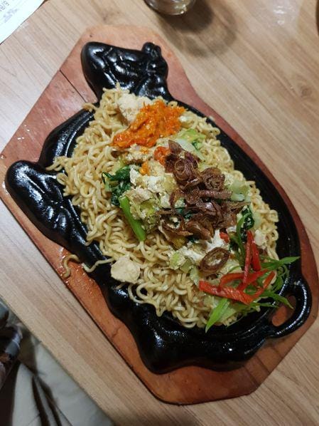 https://pergikuliner.com/restaurants/what-s-up-cafe-tebet/gallery