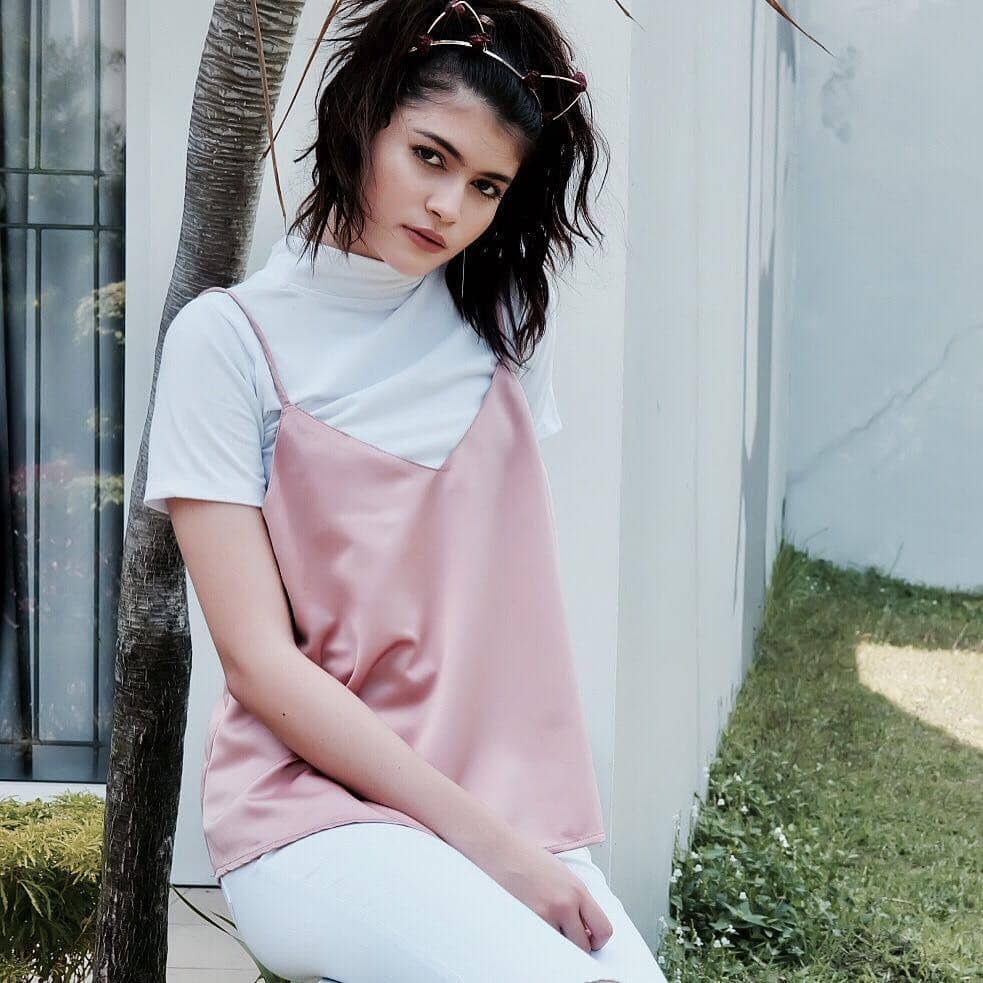 instagram.com/agathavalerie