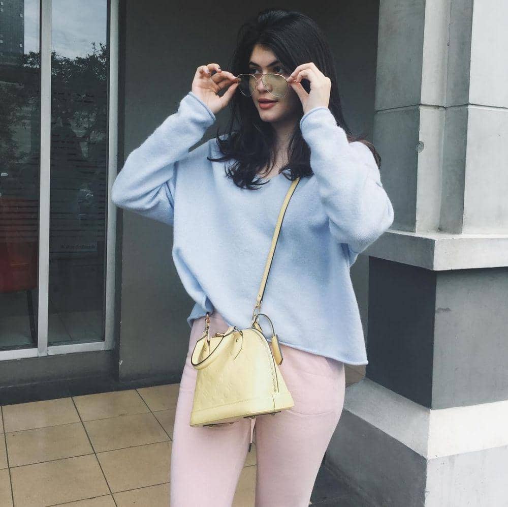 instagram.com/agathavalerie