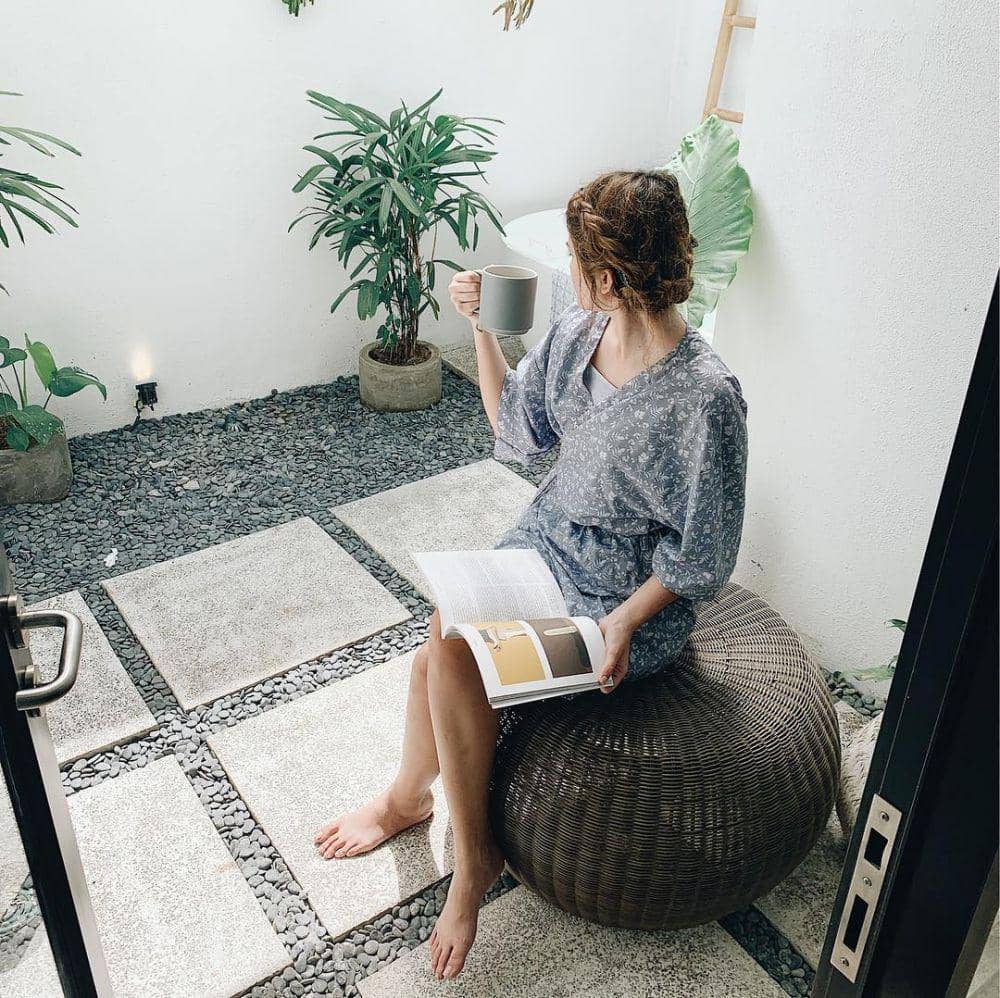 instagram.com/agathavalerie