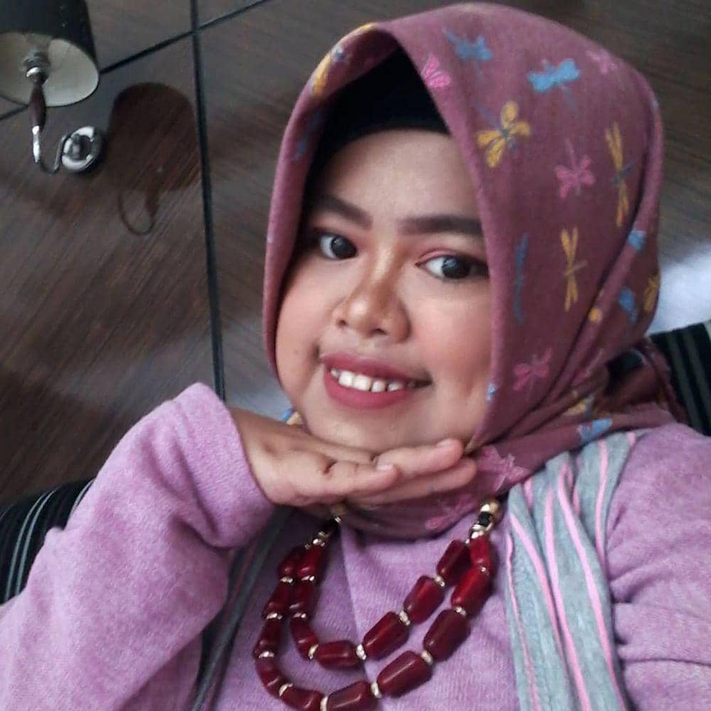 Instagram.com/rahmawatikekeyiputricantikka23