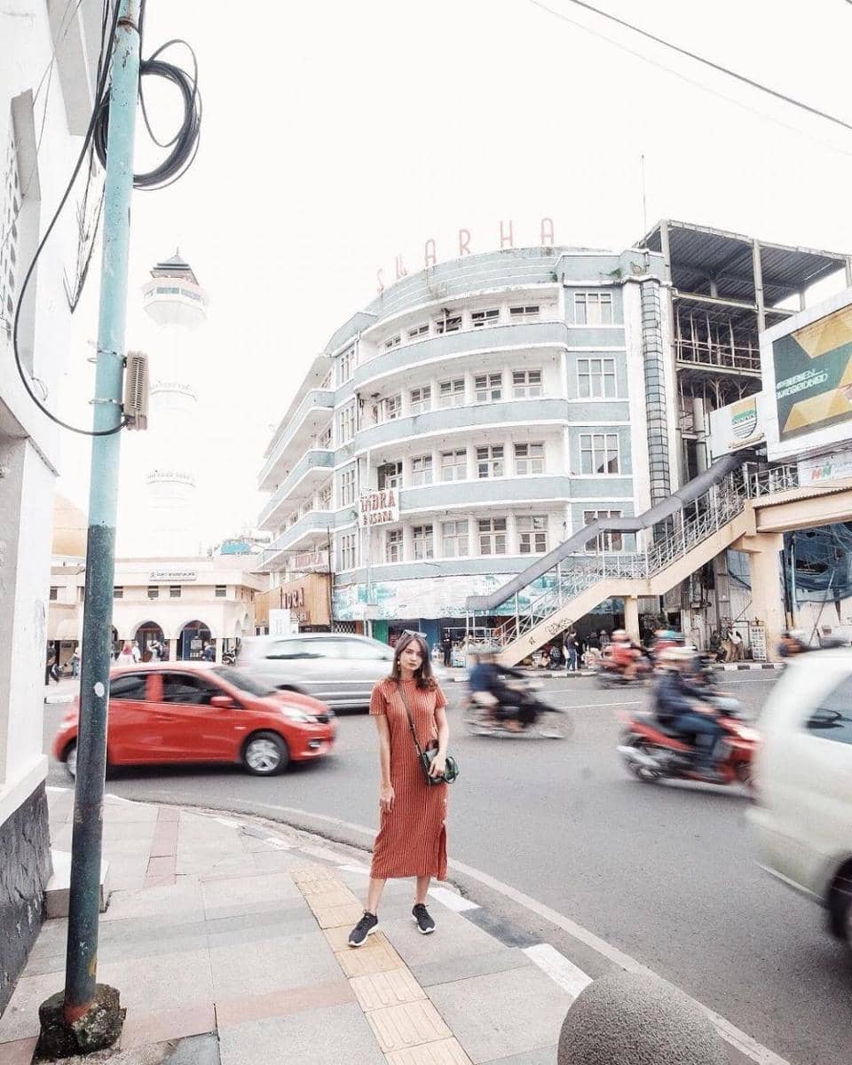 instagram.com/enzystoria