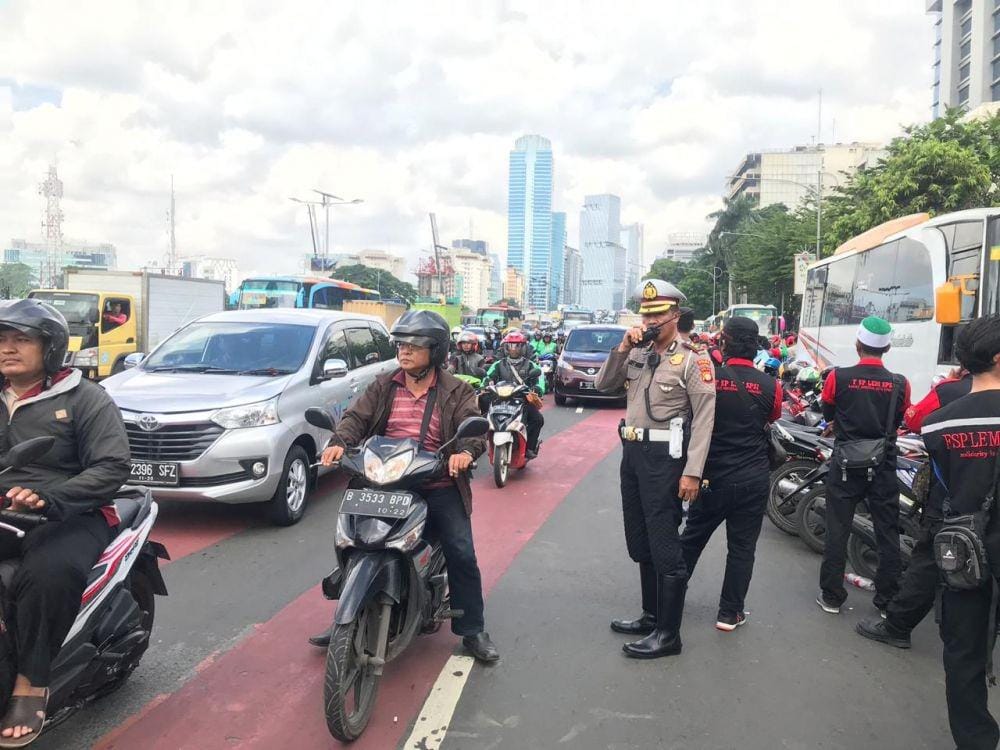 Twitter.com/TMCPoldaMetro