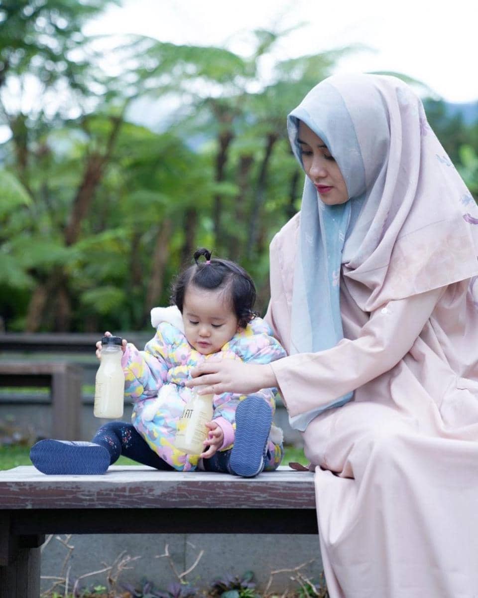 instagram.com/ryana_dea