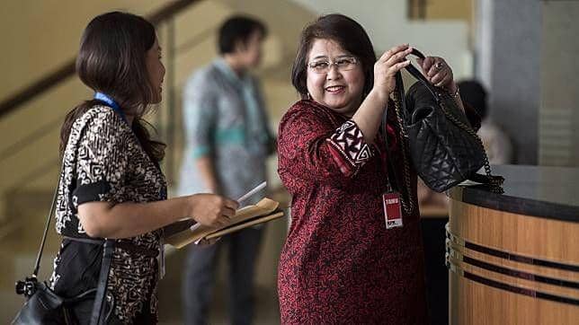 (Kuasa hukum Mandala Shoji, Elza Syarief) ANTARA FOTO/M. Agung Rajasa)