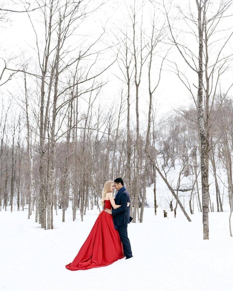 instagram.com/varshaadhikumoro