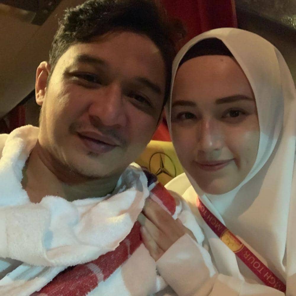 instagram.com/adeliapasha