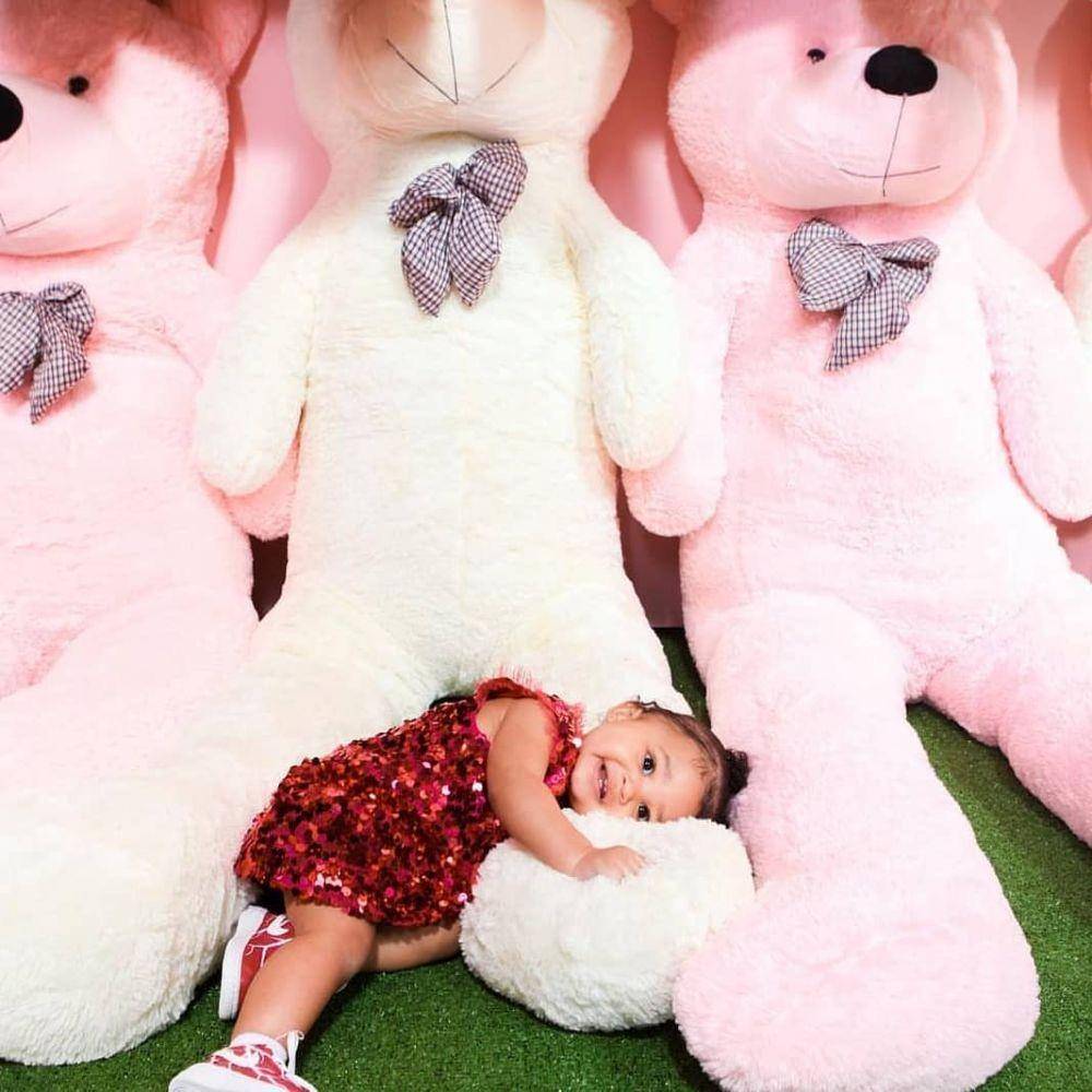 instagram.com/stormi_official