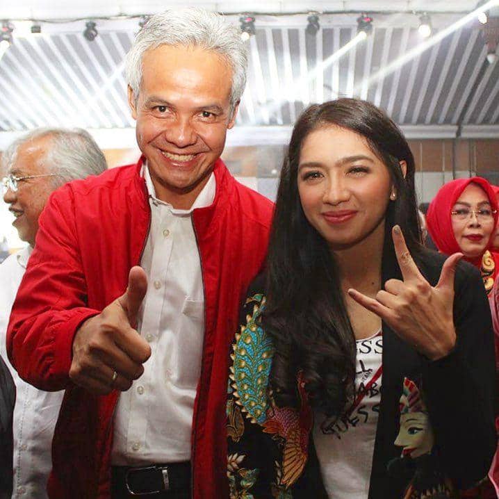 Instagram.com/realangelkaramoy