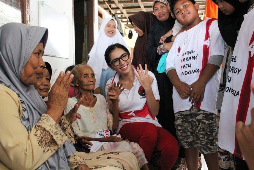 Instagram.com/realangelkaramoy