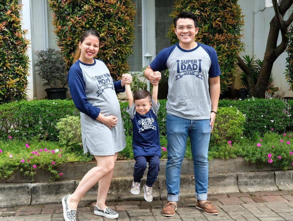 instagram.com/tya_ariestya