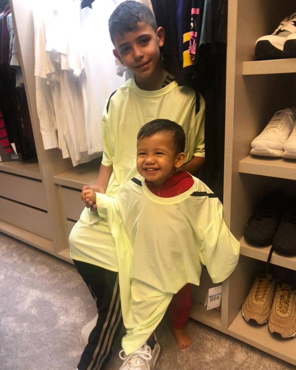 instagram.com/georginagio