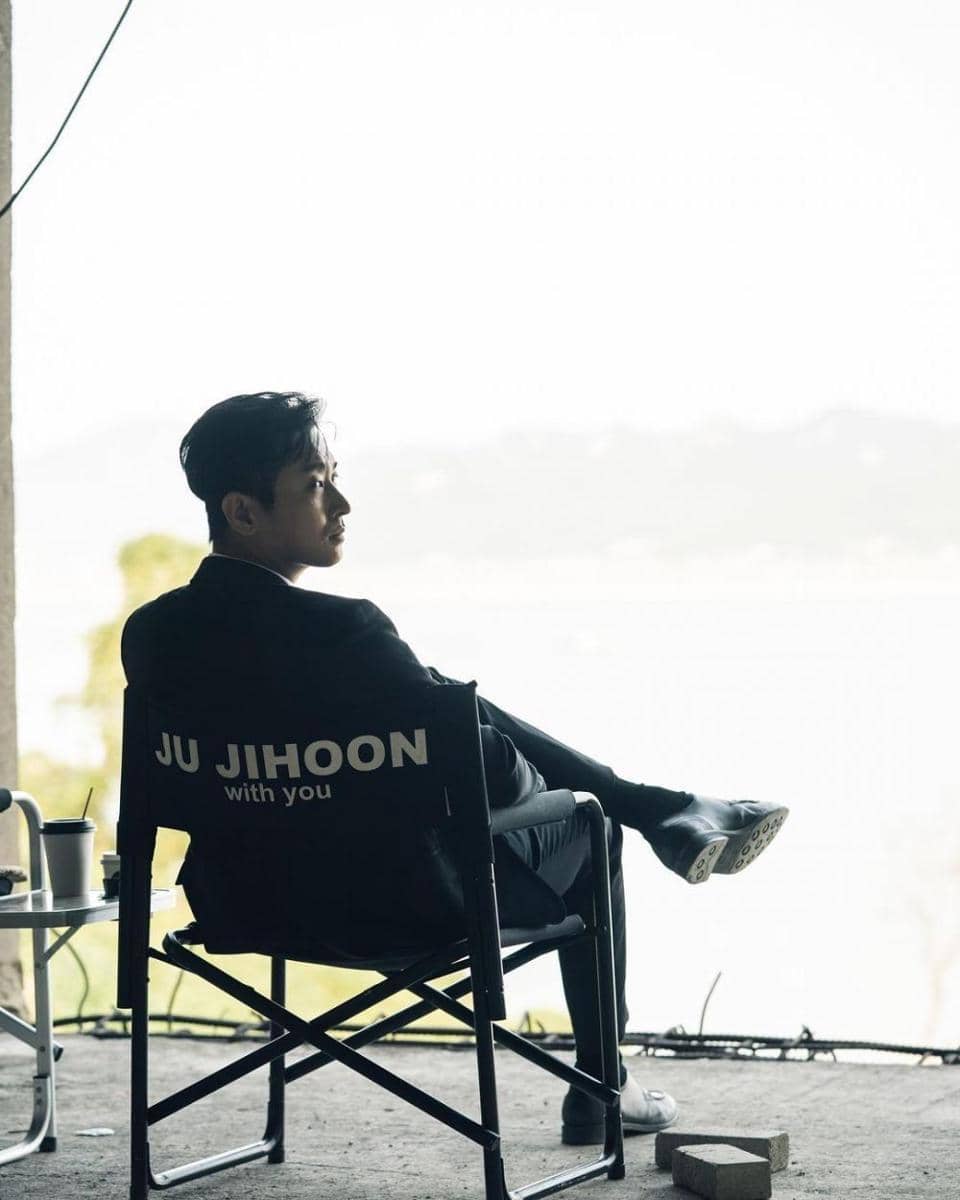 Instagram.com/_jujihoon