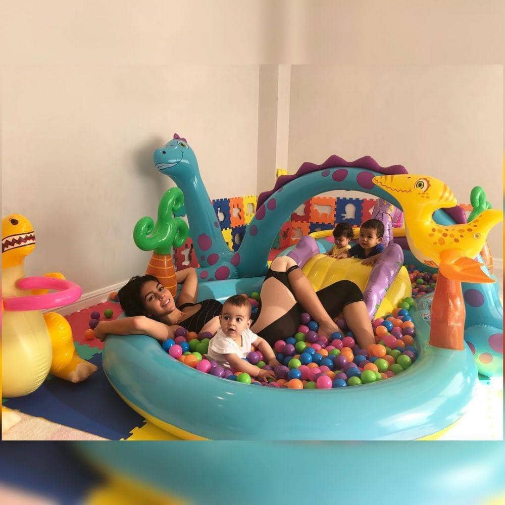 instagram.com/georginagio