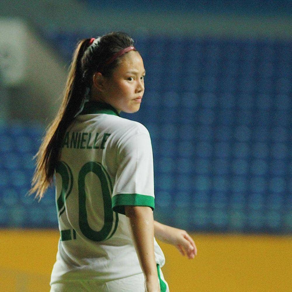 Instagram/dhanielledaphne