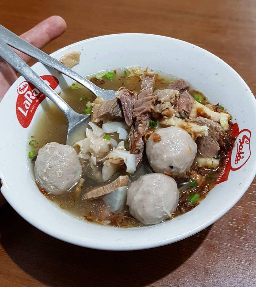 instagram.com/markthambas