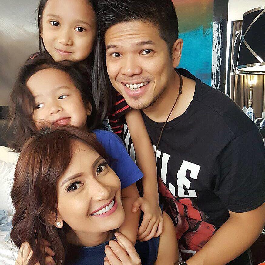 instagram.com/artikasaridevi