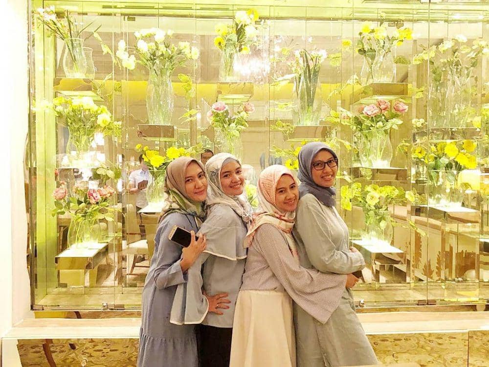 instagram.com/karinarachma