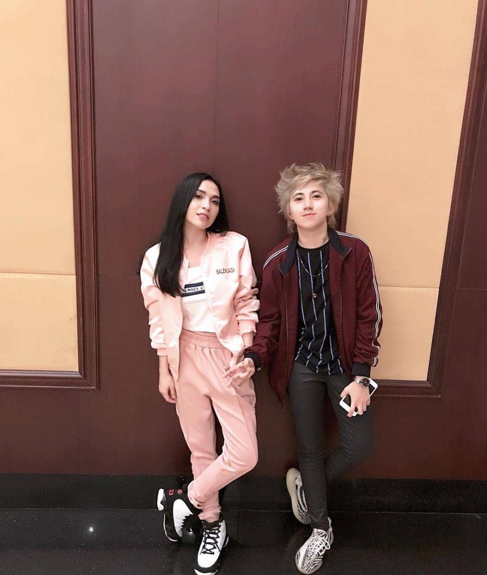 instagram.com/derasiagian