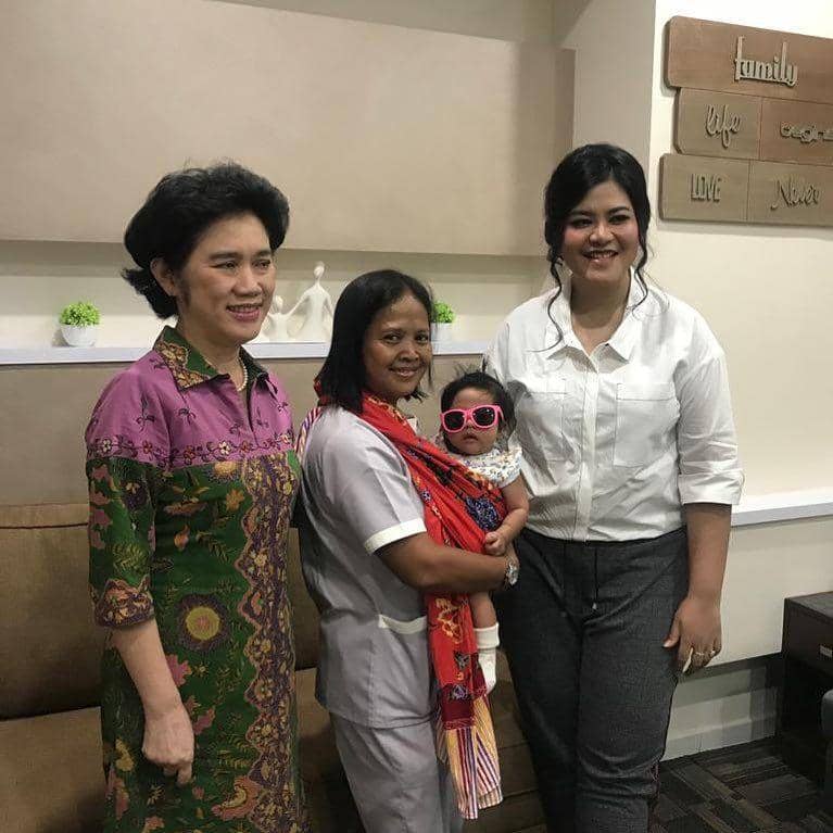 instagram.com/drrina.id