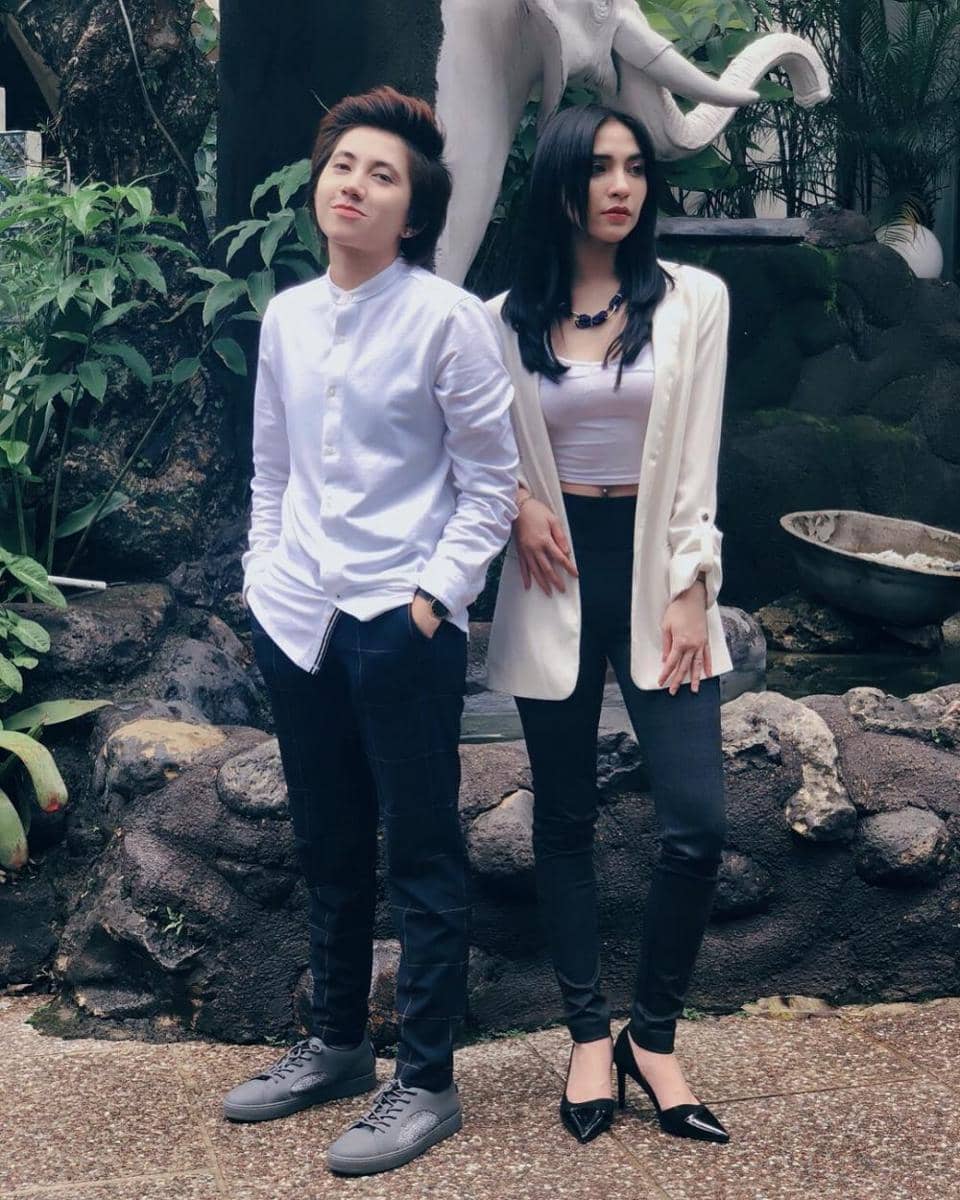 instagram.com/yunizaicha