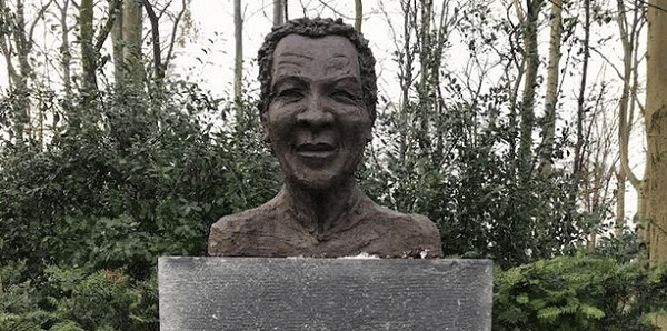 twitter.com/DHBruxelles