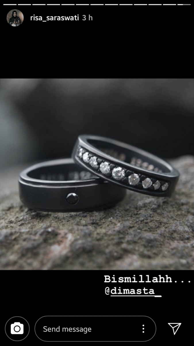 instagram.com/risa_saraswati